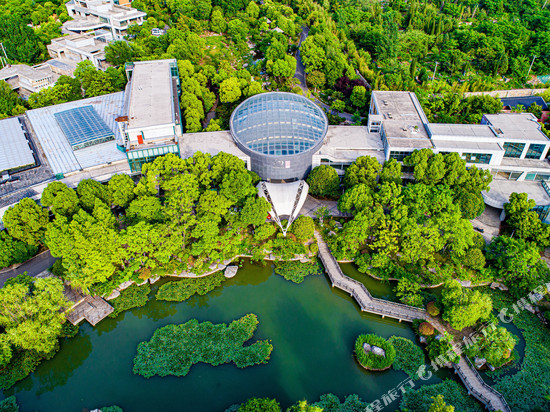 徐州云龙湖矿业大学阅岚酒店
