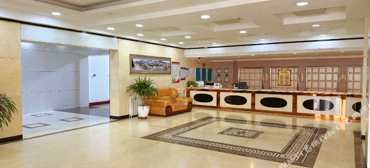 乾营大酒店(承德鹰手营子政府店)图片