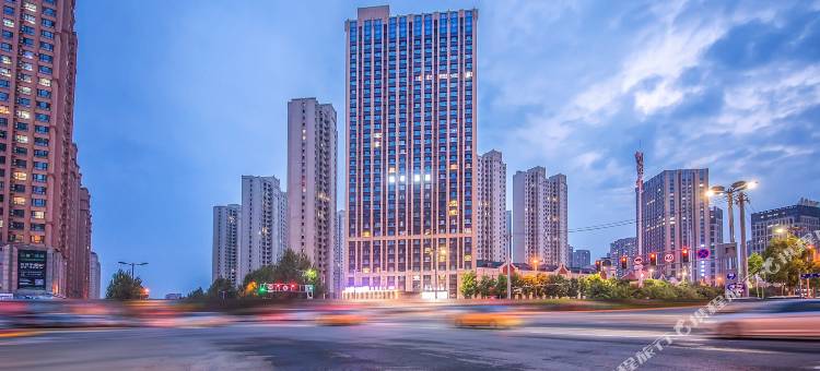 哈尔滨西站万达广场美居酒店图片