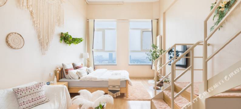 天津媛甄品·Life轻奢城市观景生活美学美宿(洪湖里地铁站店)图片