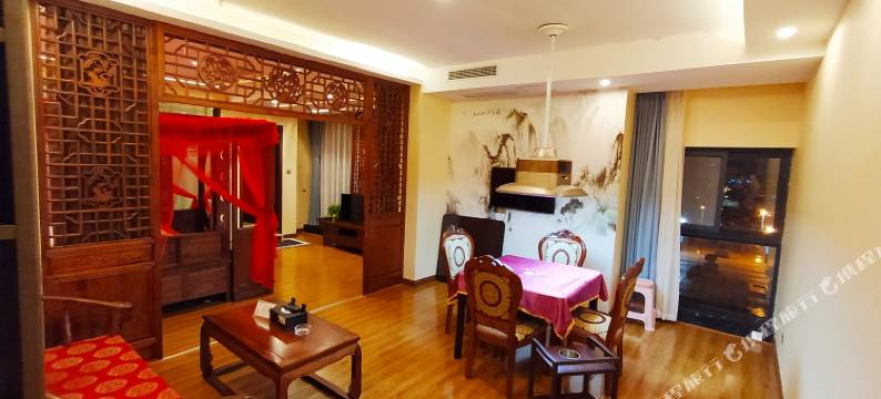 巴中锦泰主题酒店图片