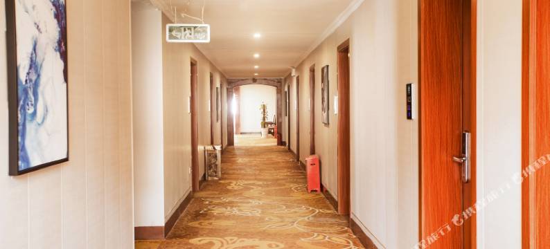 横县月江民宿(槎江路分店)图片