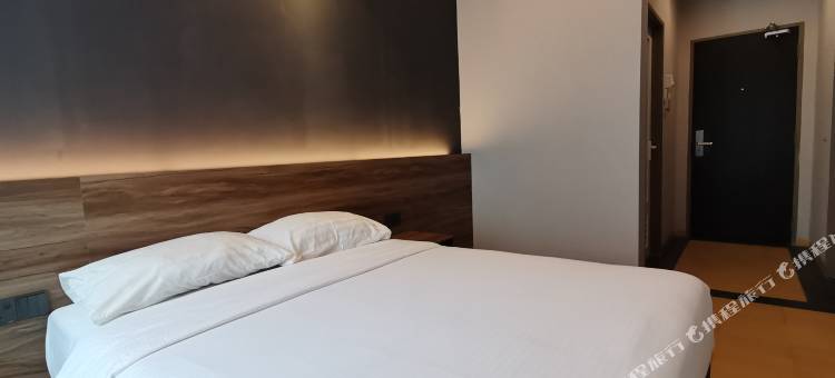 红土坎旅社(Lumut Hotel)图片