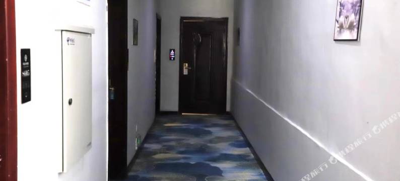 鸿运来宾馆(韶关翁源龙湖广场店)图片