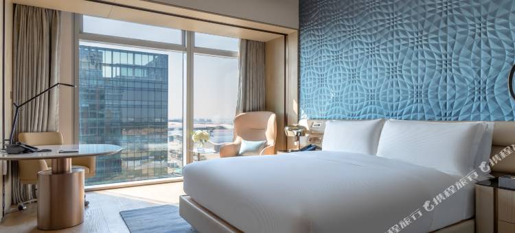 深圳国际会展中心希尔顿酒店(前海华发冰雪世界店)图片