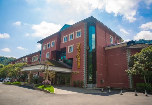 Badeng Hot Spring Hotel