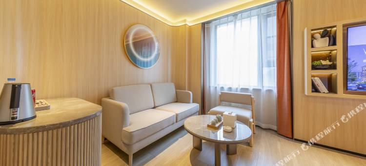 燕春未来酒店图片