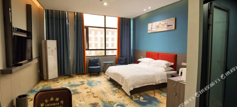 云上酒店(方城张骞大道店)图片