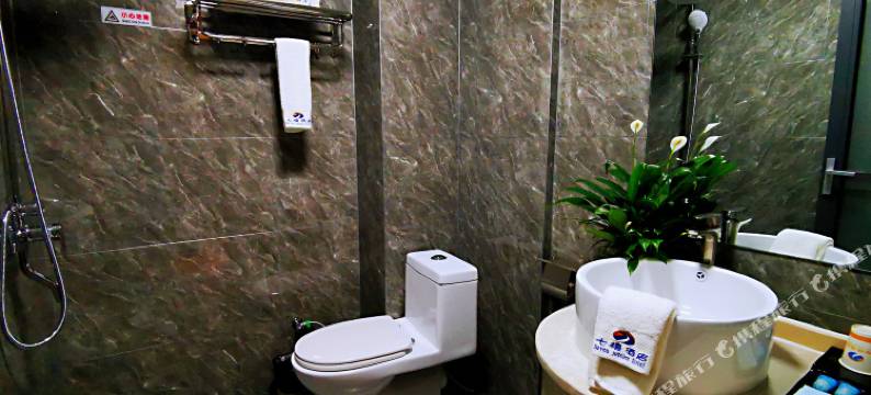 兴义七禧假日酒店图片