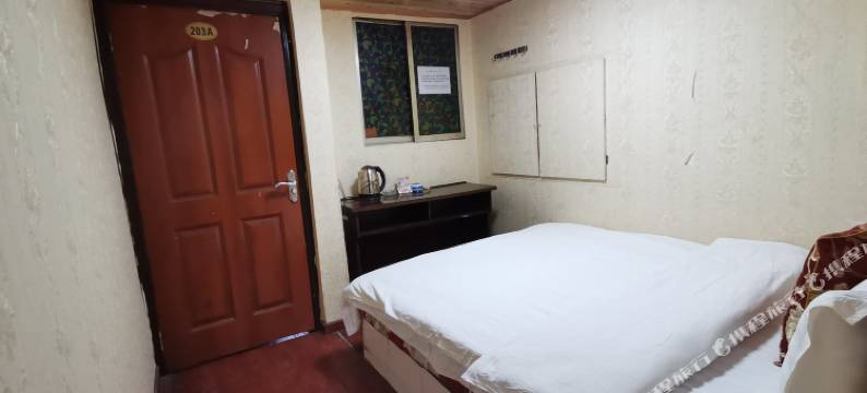 达州兴达宾馆(城市中心广场店)图片