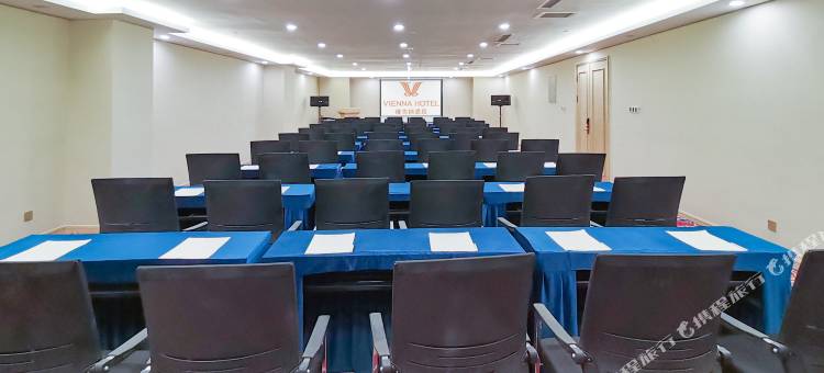 维也纳酒店(吐鲁番文化西路店)图片