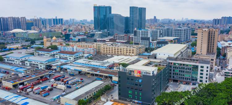 柏逸公寓(佛山金沙洲万达金铂天地店)图片