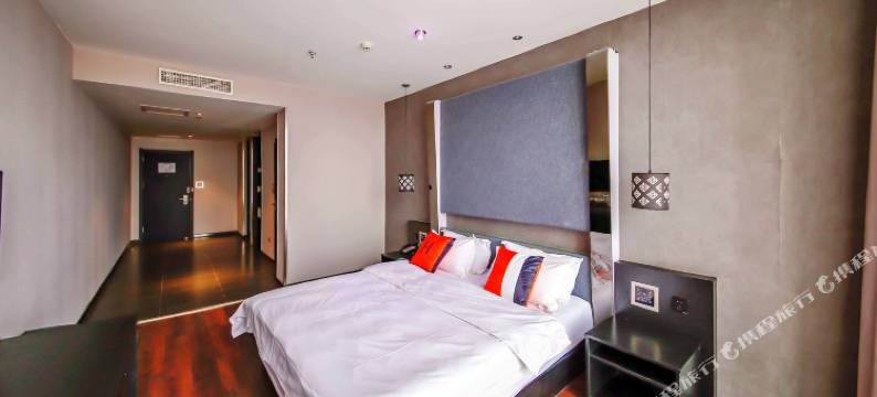 米高时尚酒店(赤峰高铁站店)图片