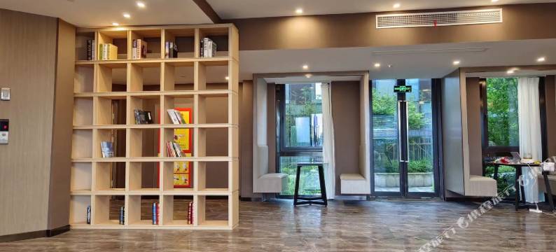 亚奇酒店(宁波北仑梅山岛店)图片