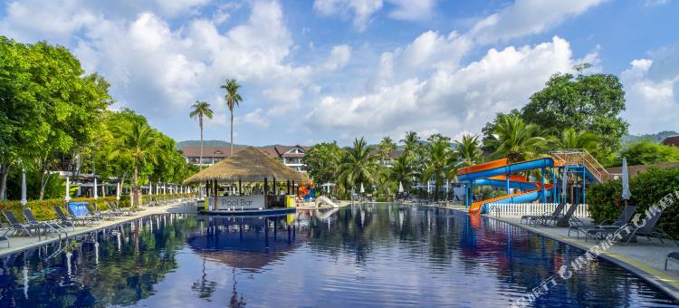 太阳之翼卡马拉海滩度假村(Sunwing Kamala Beach)图片