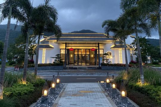 查看更多广州从化区良口镇塘料街19号显示地图广州溪边汤宿携程酒店