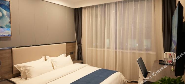 如家睿柏·云酒店(芮城东茂广场店)图片