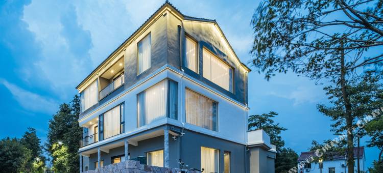 下岩贝东眉悦居图片