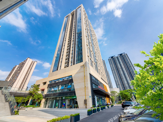 佛山佰利服务公寓(顺德保利中悦广场店)