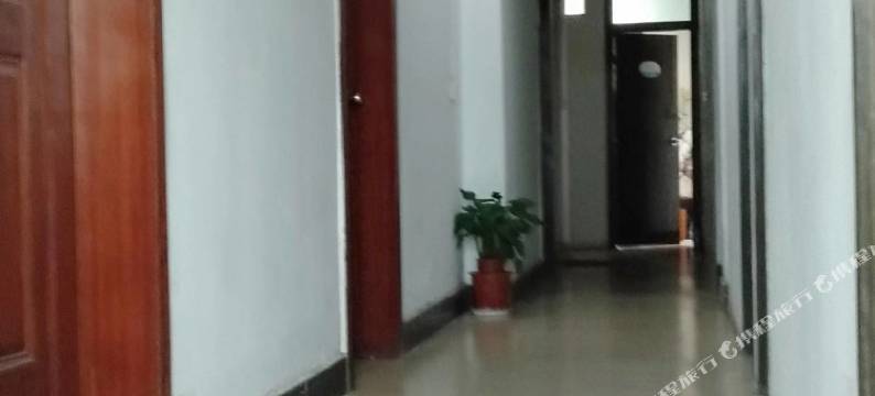 兴国均村旅馆(兴国县火车站店)图片