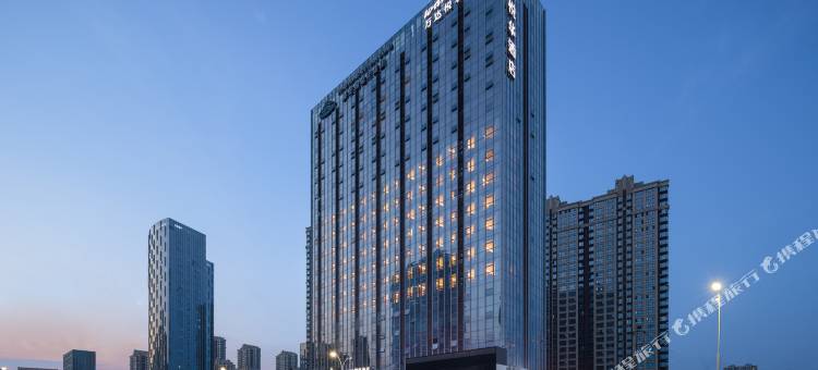 南昌西站国博万达悦华酒店图片