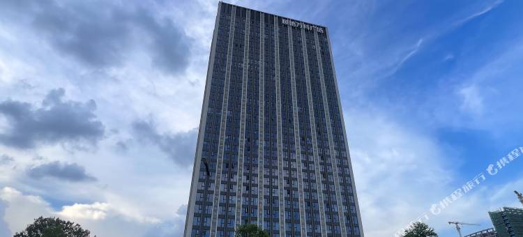 便捷公寓(佛山万科潭州会展店)图片