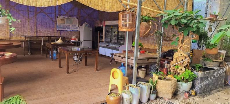 澄江丹妮客栈(月亮湾湿地公园店)图片