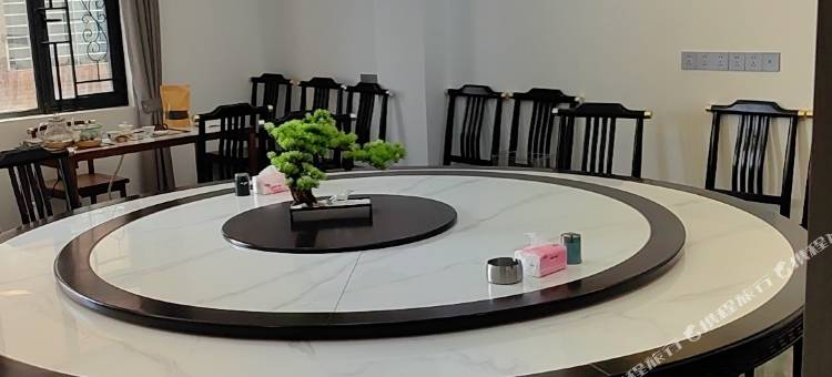 福临公寓(湛江西高铁站店)图片