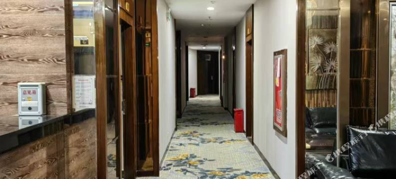 138商务公寓(鹤山一汇新天地广场店)图片