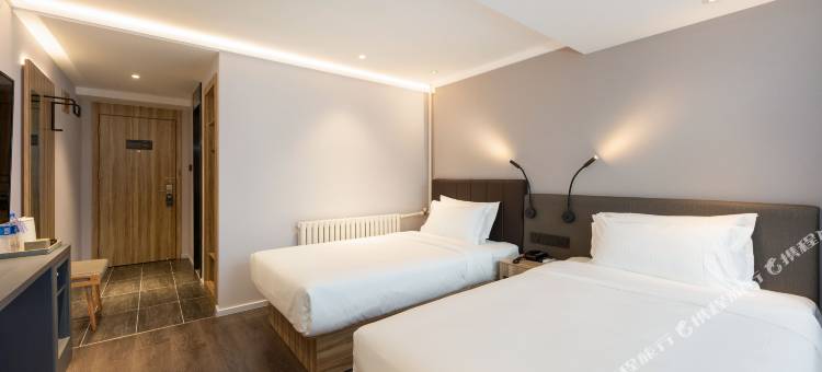 汉庭优佳酒店(大连开发区安盛广场店)图片