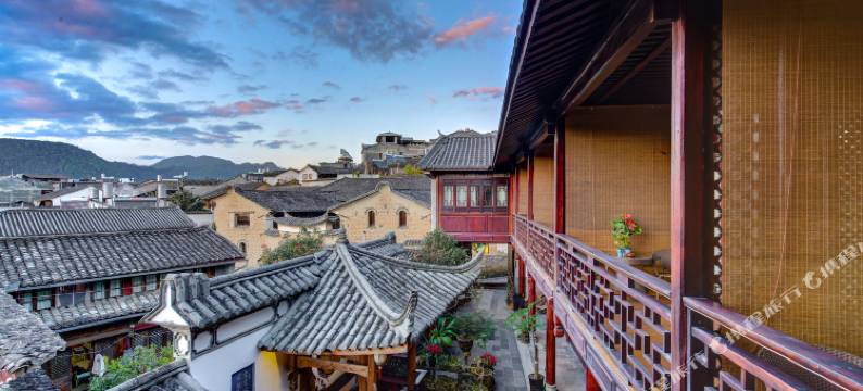 腾冲和顺半亭居客栈图片