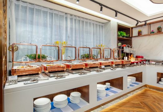 Yitel Collection Hotel (Changzhi Bayi Square Sky City Branch) Hotel Overview