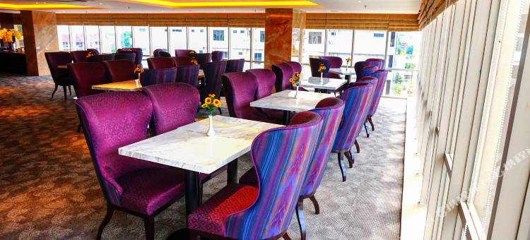 潘达纳兰路易斯肯尼酒店(Louis Kienne Hotel Pandanaran)图片