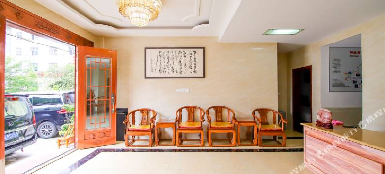 枫雅轻居(神农架木鱼旅游集散中心店)图片