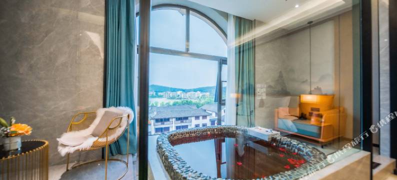 宝格·半岛印象温泉酒店(湖泉水乡店)图片