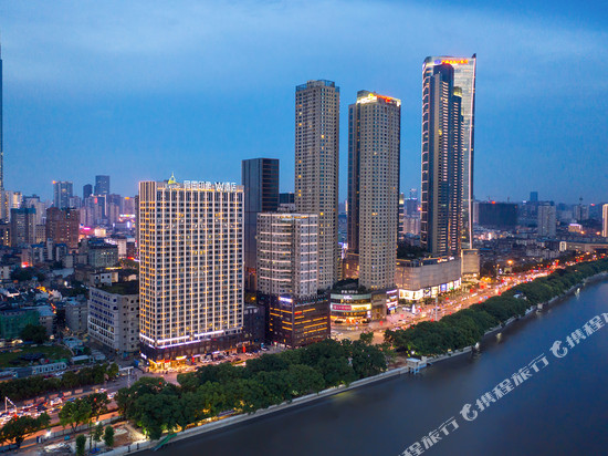 长沙国金中心异国印象酒店