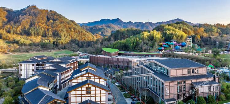 大别山陡沙河温泉小镇图片