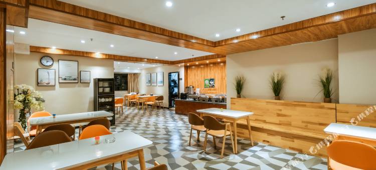 来往时尚酒店((封开江滨公园店)图片