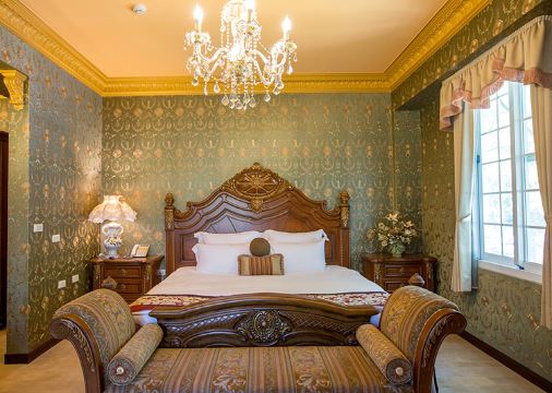 Victoria Castel Hotel Overview