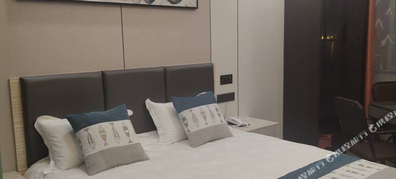 金华柏豪电竞酒店图片