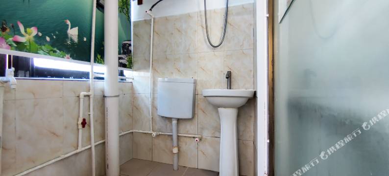 东莞环球住宿(高埗嘉荣购物广场店)图片