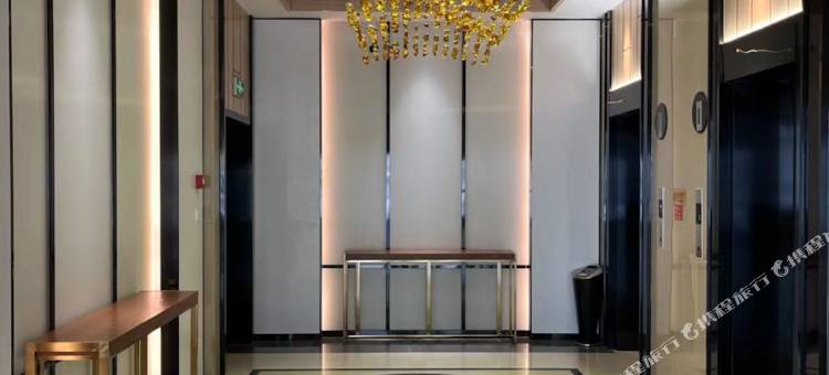 东方龙酒店(乌鲁木齐医学院店)图片