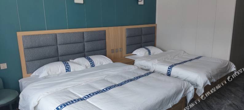 青海湖湖畔花海民俗酒店图片