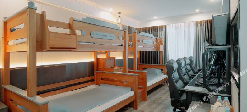 网鱼电竞酒店(苏州欧风商业街蠡口地铁站店)图片