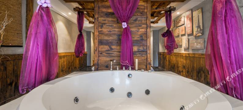 巢精选酒店(甲秀楼青云市集店)图片