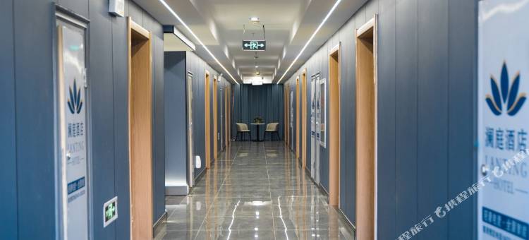 澜庭精选酒店(乌海高铁站店)图片