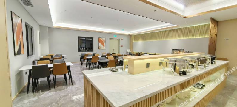 东山威尼斯汀酒店(风动石景区南门湾店)图片