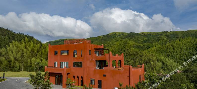 仰天湖云隐酒店图片