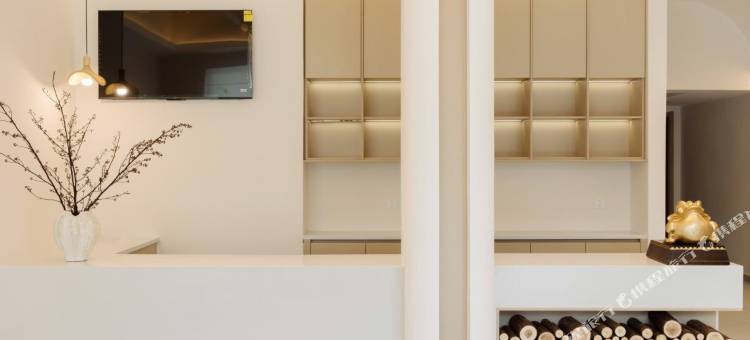 星越STARYUE·精品酒店(景德镇人民广场陶阳里景区店)图片