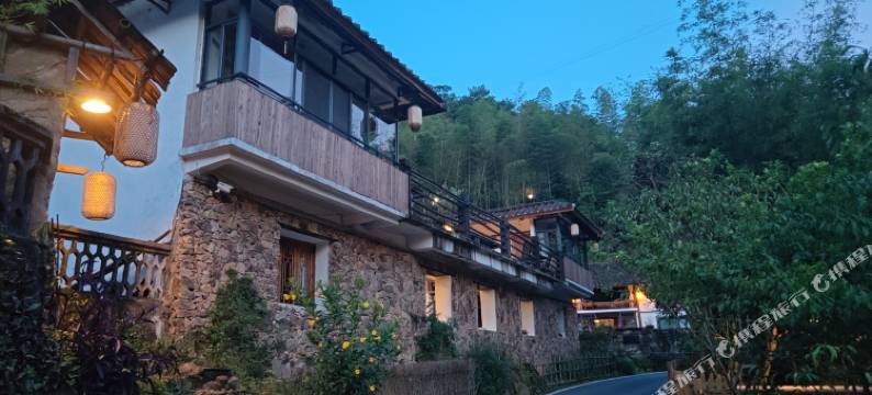 南昆山三径山居民宿图片